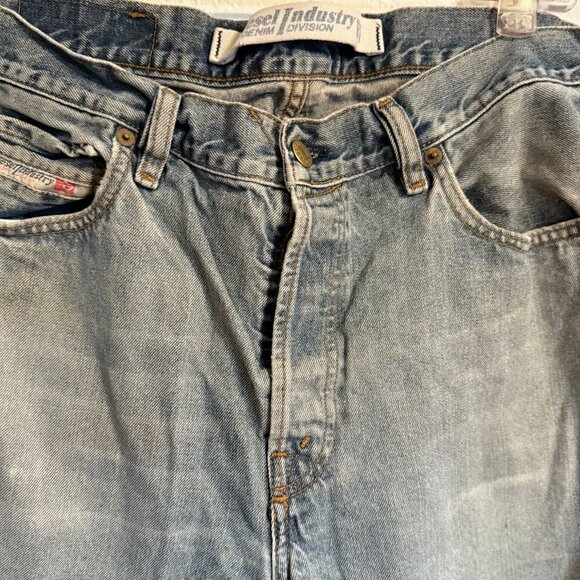 Diesel Industry Denim Division Men's Straight-Leg Jeans Size 34 Made In Italy - Picture 6 of 13